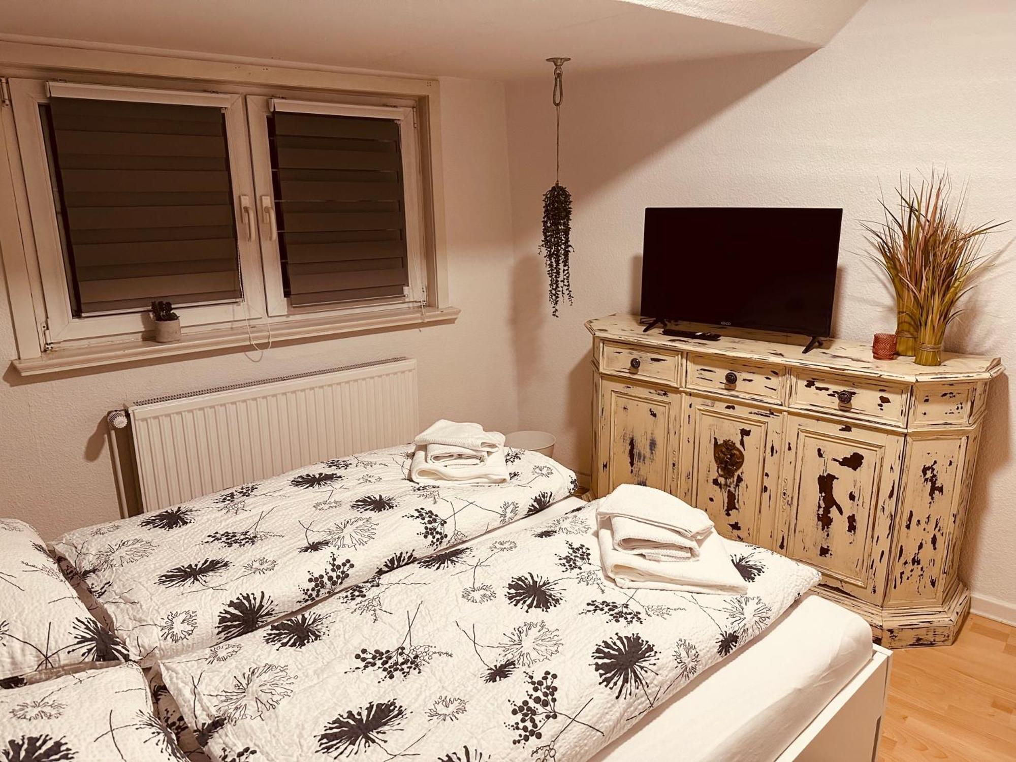 Gemuetliche Dachgeschosswohnung Apartment