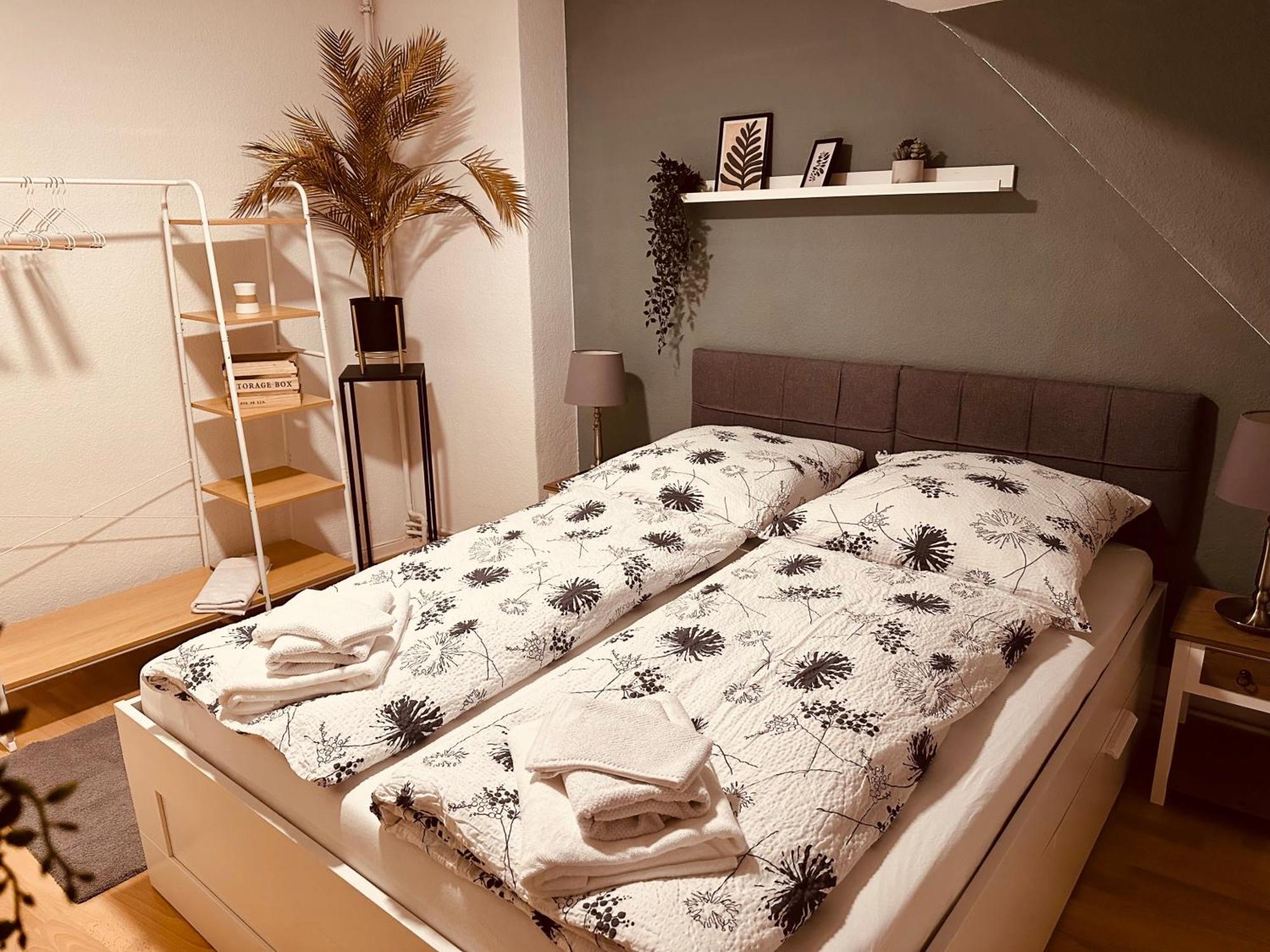 Gemuetliche Dachgeschosswohnung * Hildesheim
